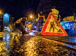 straatwerkers nacht stad