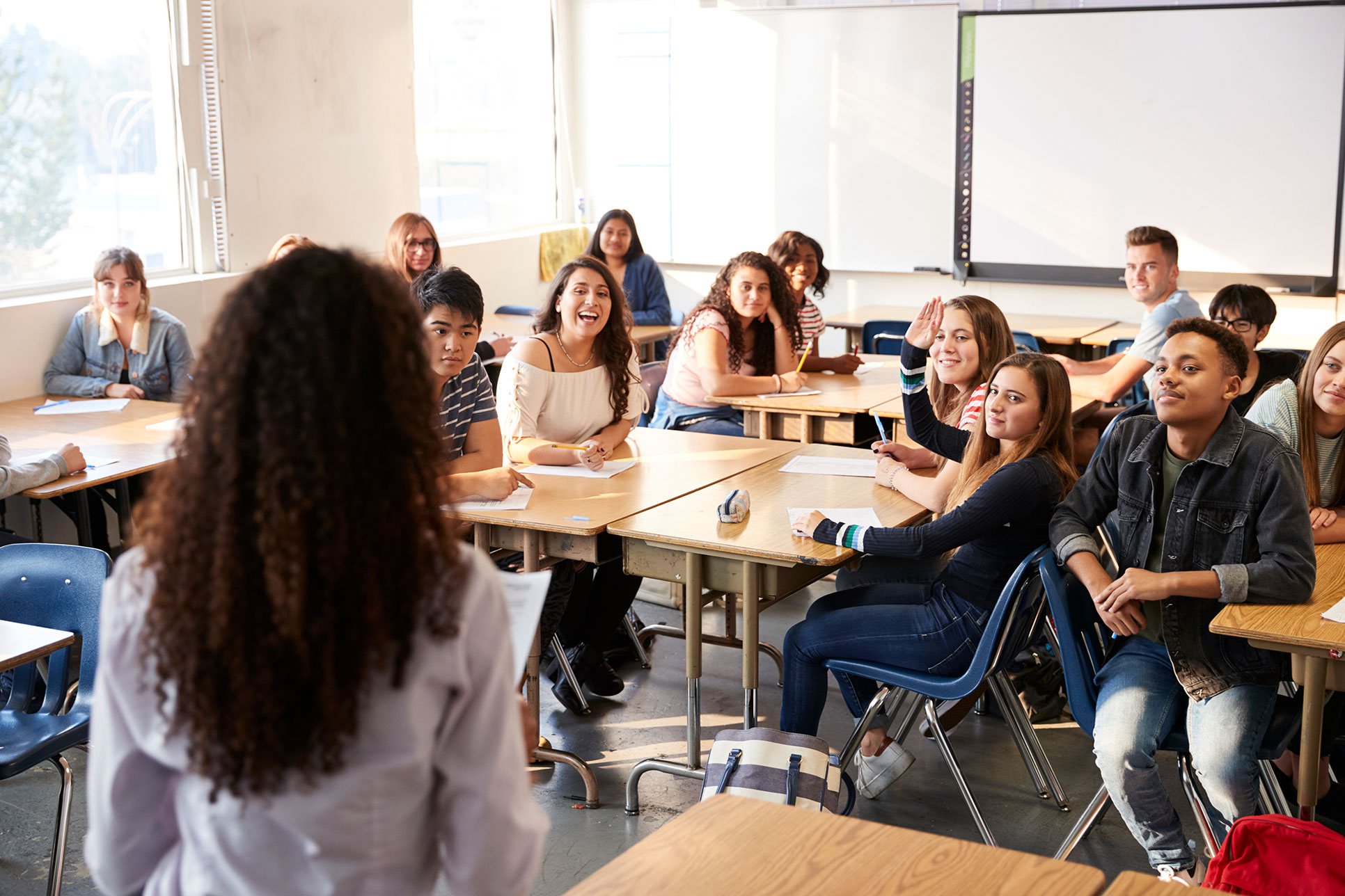 Kindereren in een klas volgen les